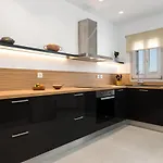 Near Parikia - 4br With Pool & View - Mirabilia Villa *