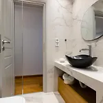 Near Parikia - 4br With Pool & View - Mirabilia Villa