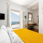 Near Parikia - 4br With Pool & View - Mirabilia * Krotiri