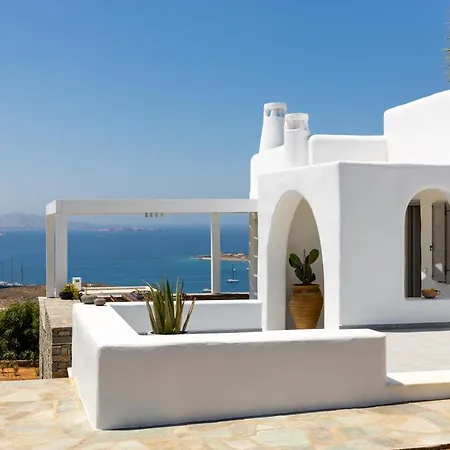 Near Parikia - 4br With Pool & View - Mirabilia Villa