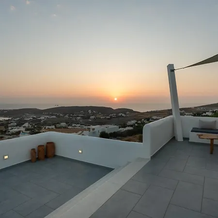 Villa Near Parikia - 4br With Pool & View - Mirabilia