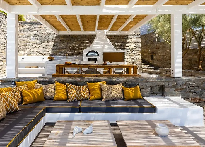 Villa Near Parikia - 4br With Pool & View - Mirabilia *