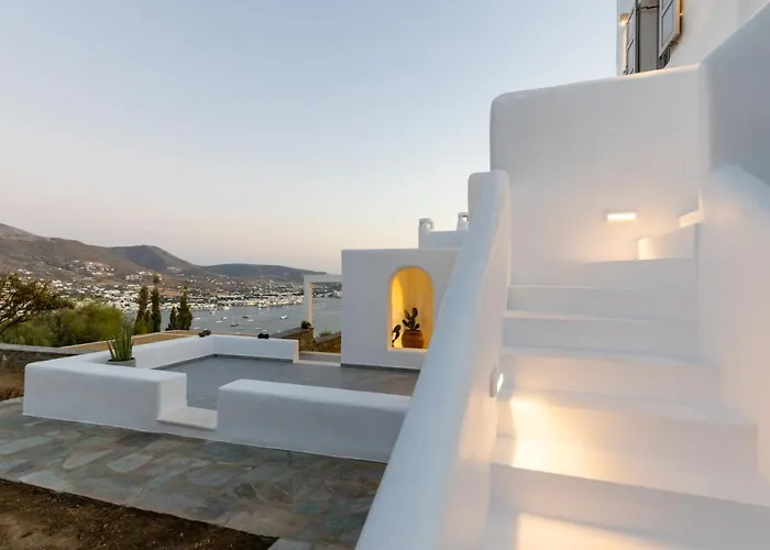 Villa Near Parikia - 4br With Pool & View - Mirabilia Krotiri