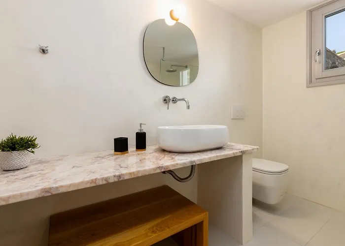 Villa Near Parikia - 4br With Pool & View - Mirabilia Krotiri