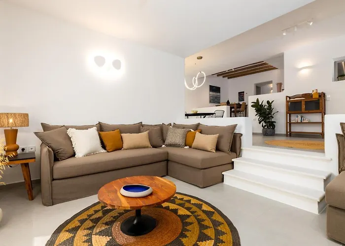 Villa Near Parikia - 4br With Pool & View - Mirabilia