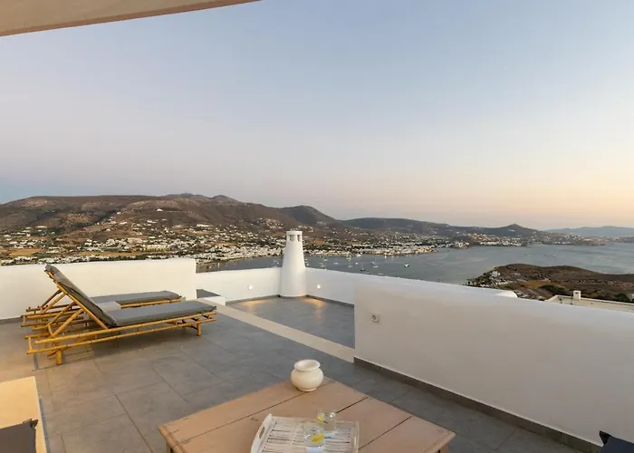 Villa Near Parikia - 4br With Pool & View - Mirabilia Krotiri