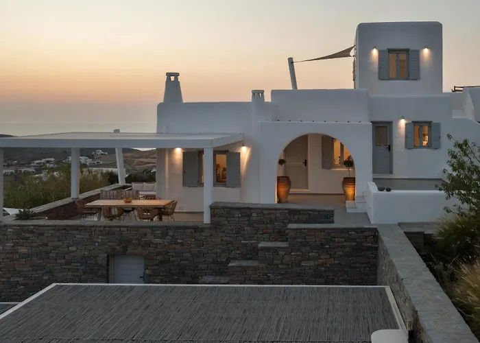 Near Parikia - 4br With Pool & View - Mirabilia Villa *